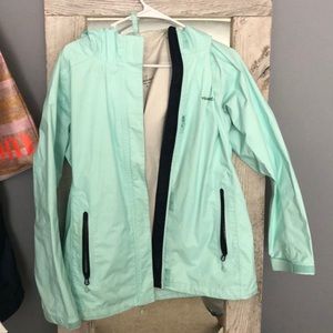 Vineyard Vines rain jacket